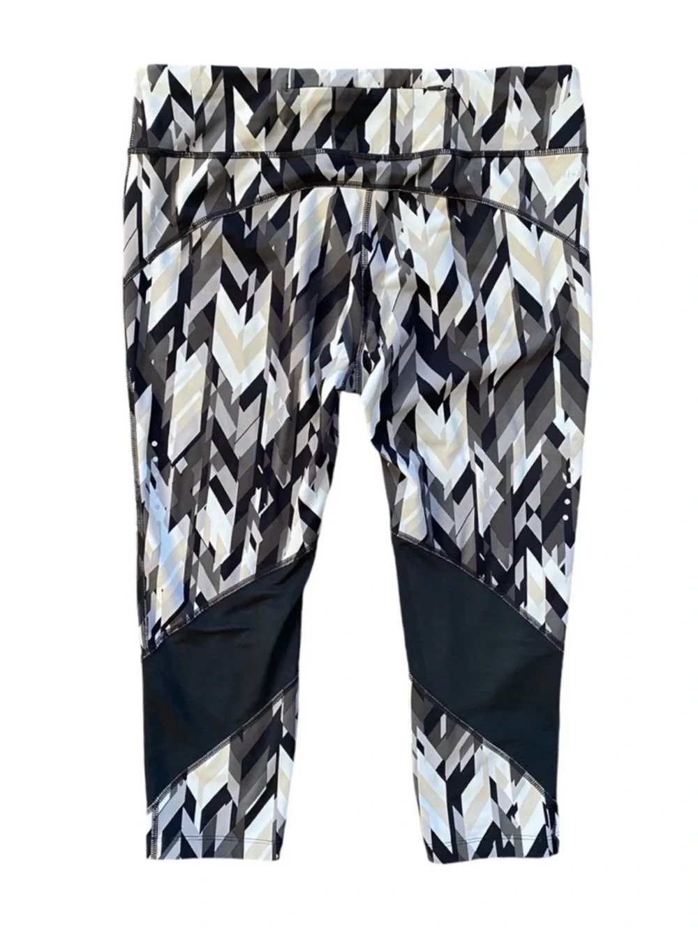 Nike Dri-Fit Women’s Multi Color Athletic Capri Leggings Bottoms Size XL